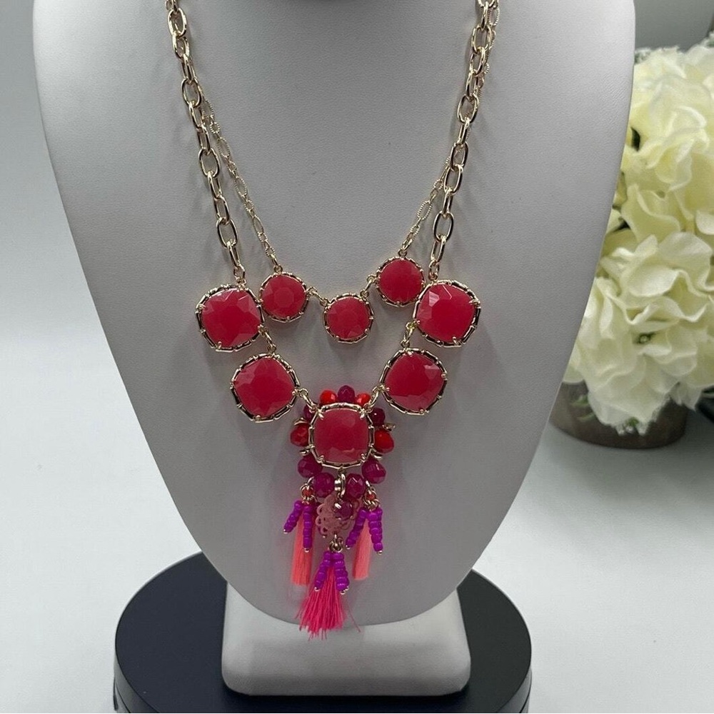NWT Lilly Pulitzer Coral Pink Tassel Statement Necklace Gold Double Strand - Picture 3 of 11